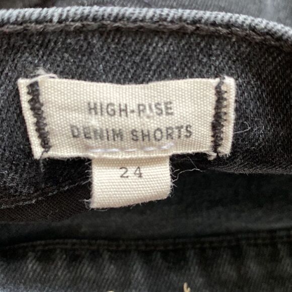 Madewell Black High Rise Jean Shorts - Size 24 - Picture 5 of 9